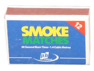 PH CLASSIC SMOKE MATCH BOX OF 12 20 SEC BURN MATCHES